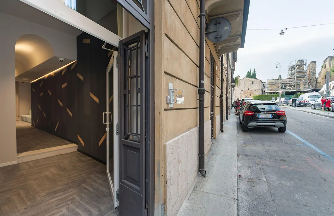 Italianflat - Theatrum Rooms And Suite-1